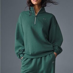 ALO Yoga Accolade 1/4 Zip Pullover